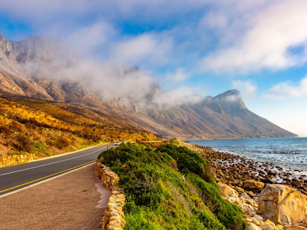 3 of the most stunningly lovely road trips all over the planet